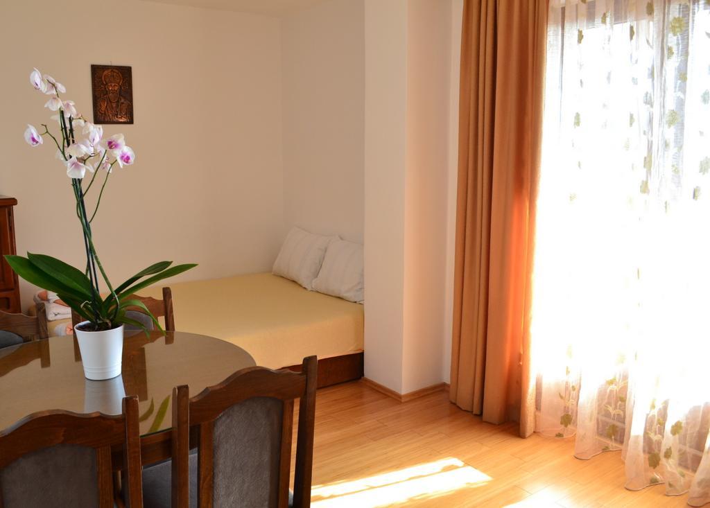 Apartment Matea Petrovac ภายนอก รูปภาพ